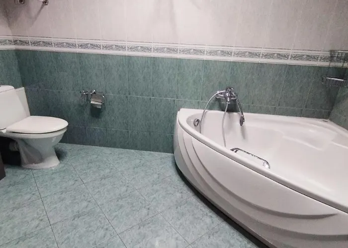 аркадия просторная 140 м у моря شقة *