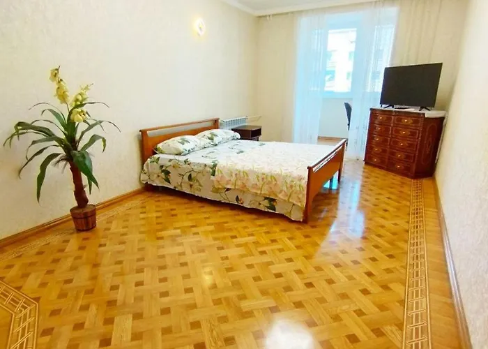 аркадия просторная 140 м у моря *