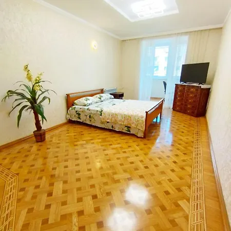 аркадия просторная 140 м у моря *